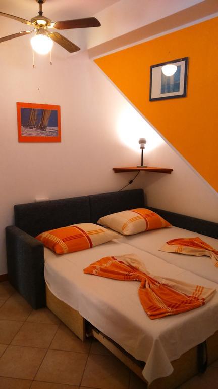 Apartma Santina Lägenhet Piran Exteriör bild